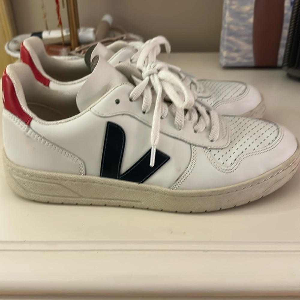 Veja Sneakers. Size 8.
